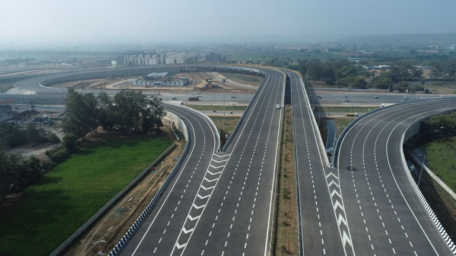 Bombay to Delhi Expressway